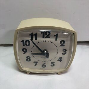Vintage Westclox Windup Travel Alarm Clock
Made in USA
